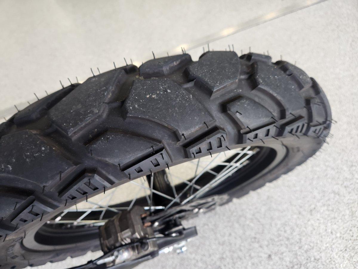 2025 SUR-RON ULTRA BEE R TRAIL
