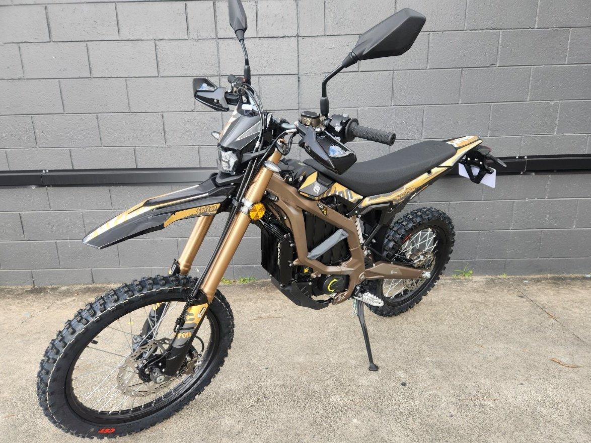 2025 SUR-RON ULTRA BEE T TRAIL