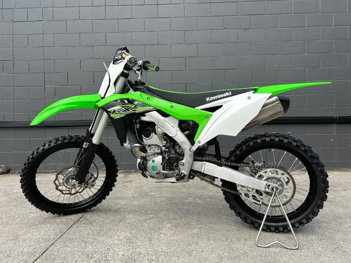 2017 KAWASAKI KX250F MOTOCROSS