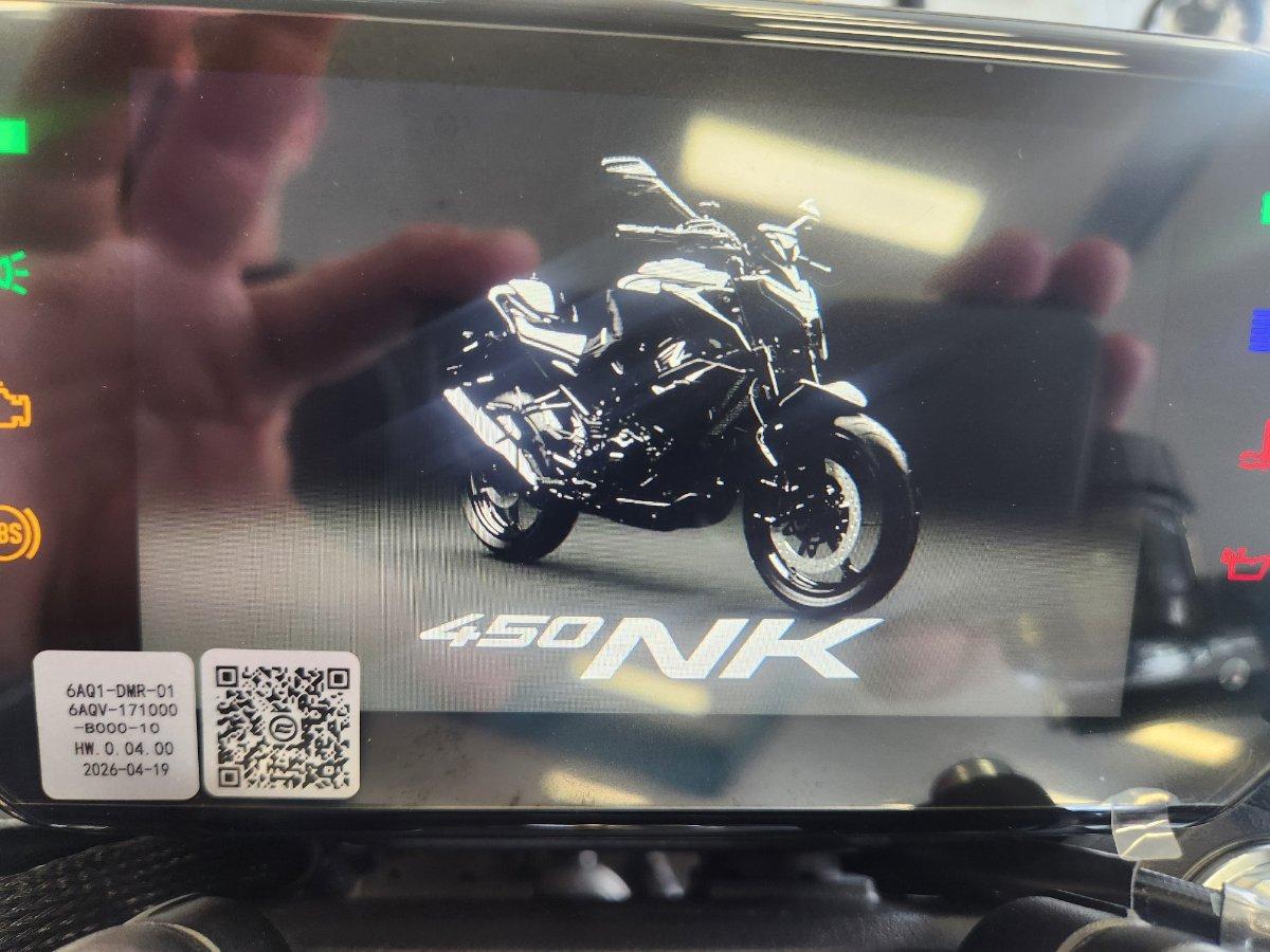 2026 CFMOTO 450 NK ROAD