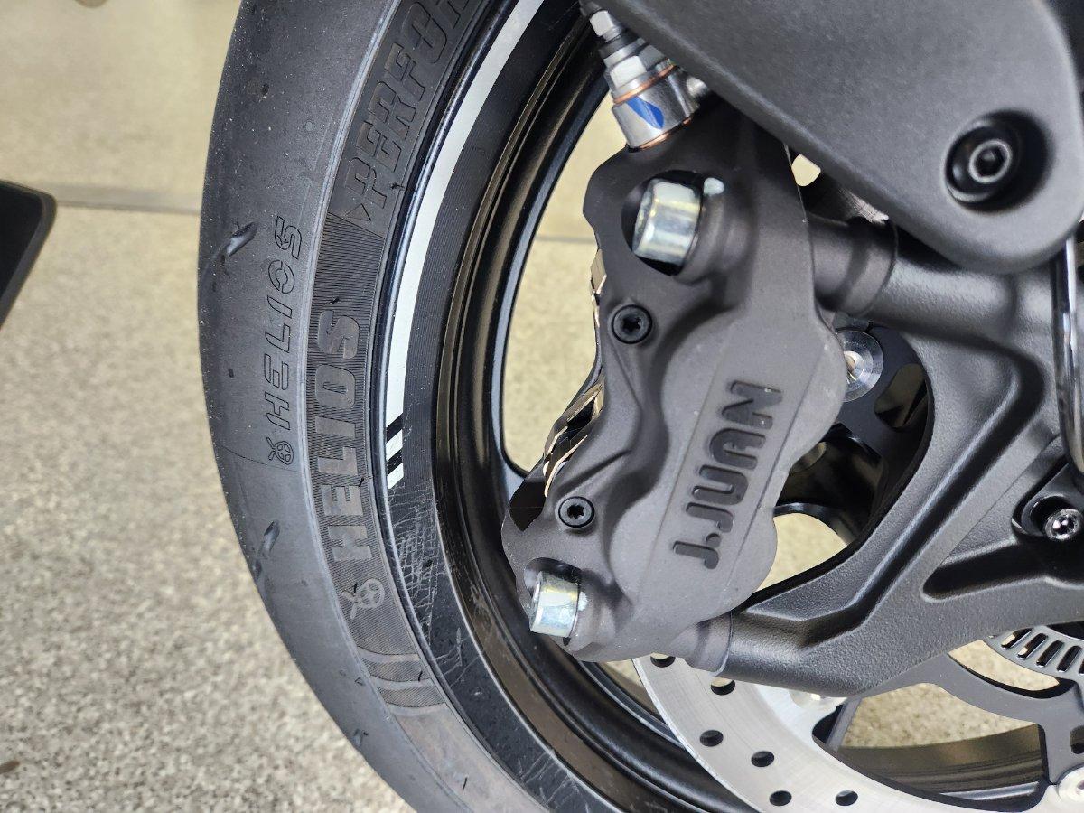 2026 CFMOTO 450 NK ROAD