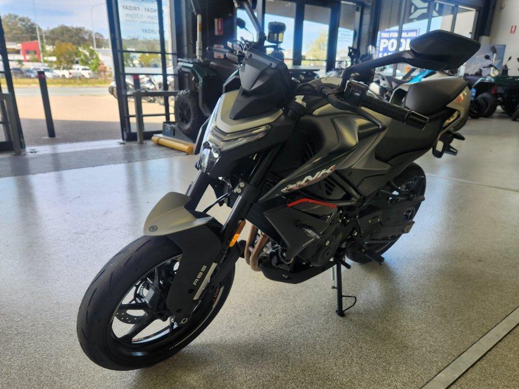2026 CFMOTO 450 NK ROAD