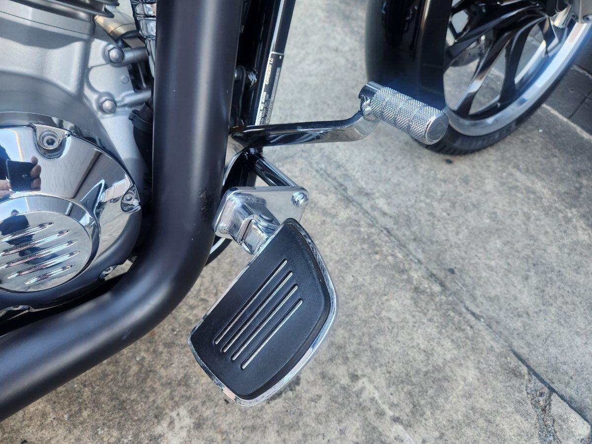 2011 HONDA VT1300CX FURY CRUISER