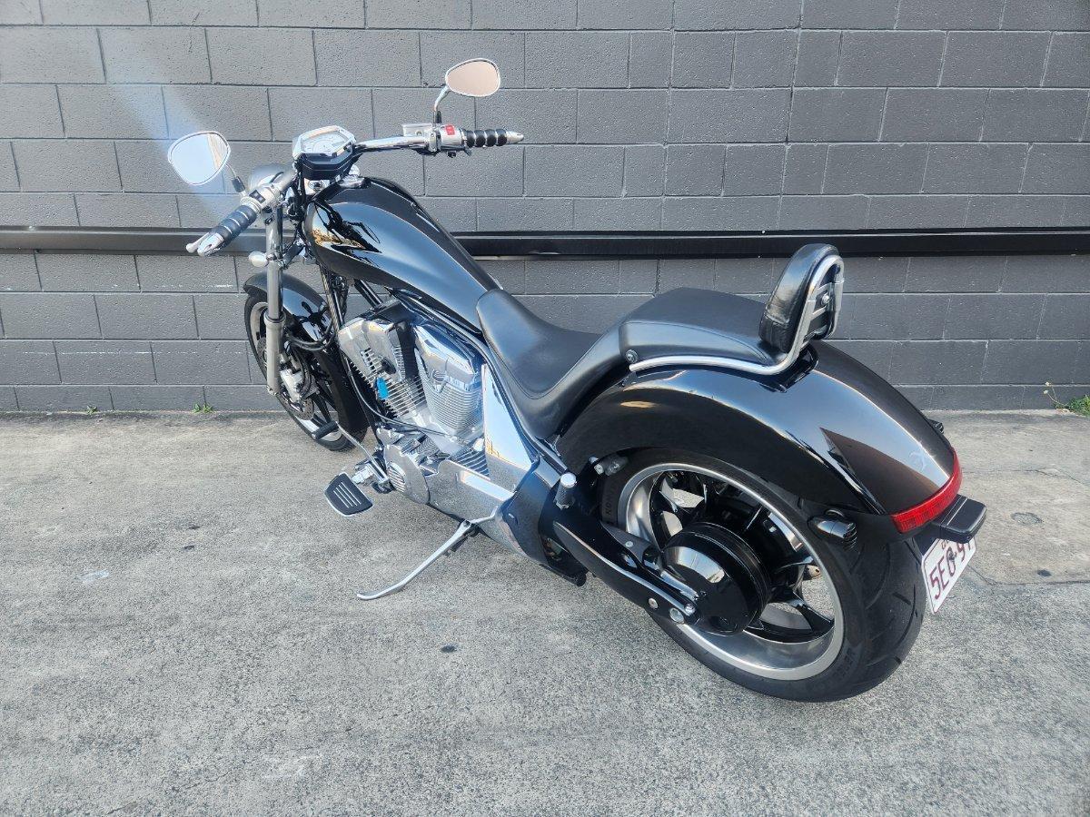 2011 HONDA VT1300CX FURY CRUISER
