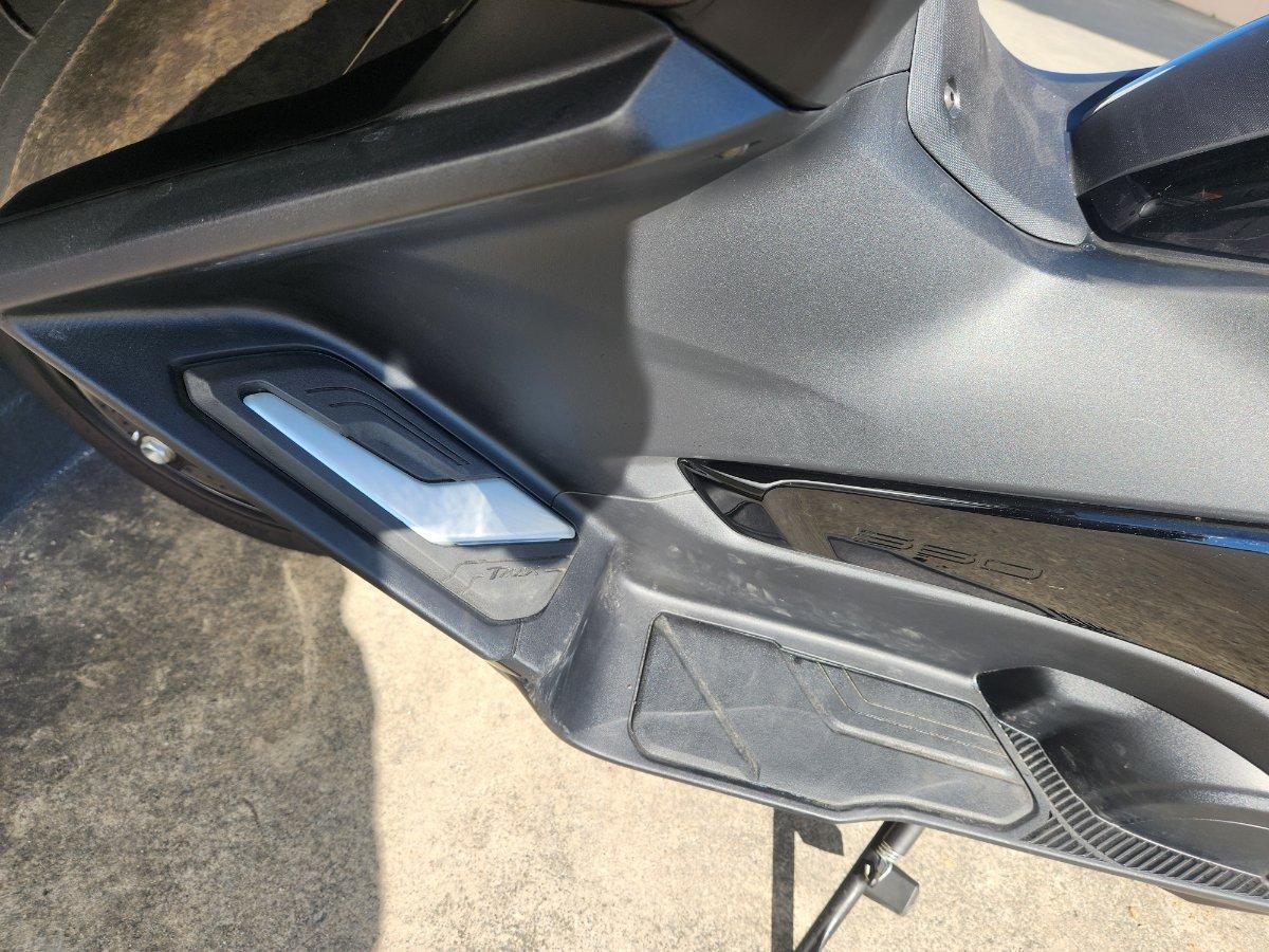 2024 YAMAHA TMAX 560 (ABS) SCOOTER