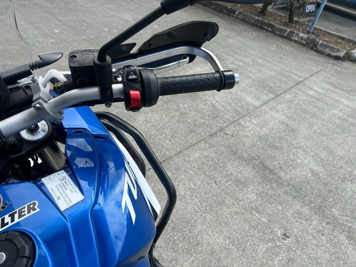 2022 APRILIA TUAREG EVOCATIVE 660 SPORTS