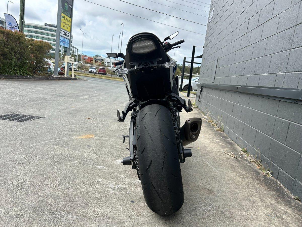 2023 SUZUKI GSX-S1000 ROAD