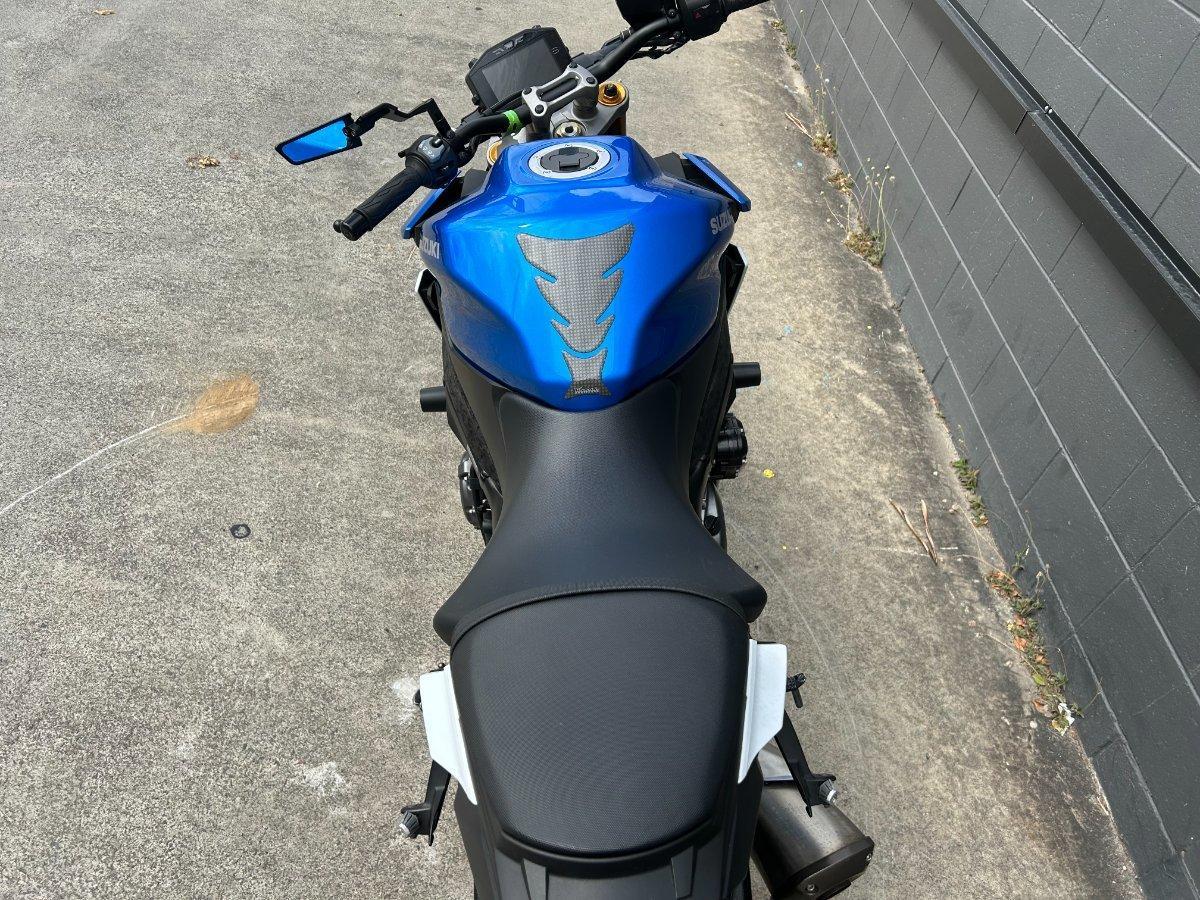 2023 SUZUKI GSX-S1000 ROAD