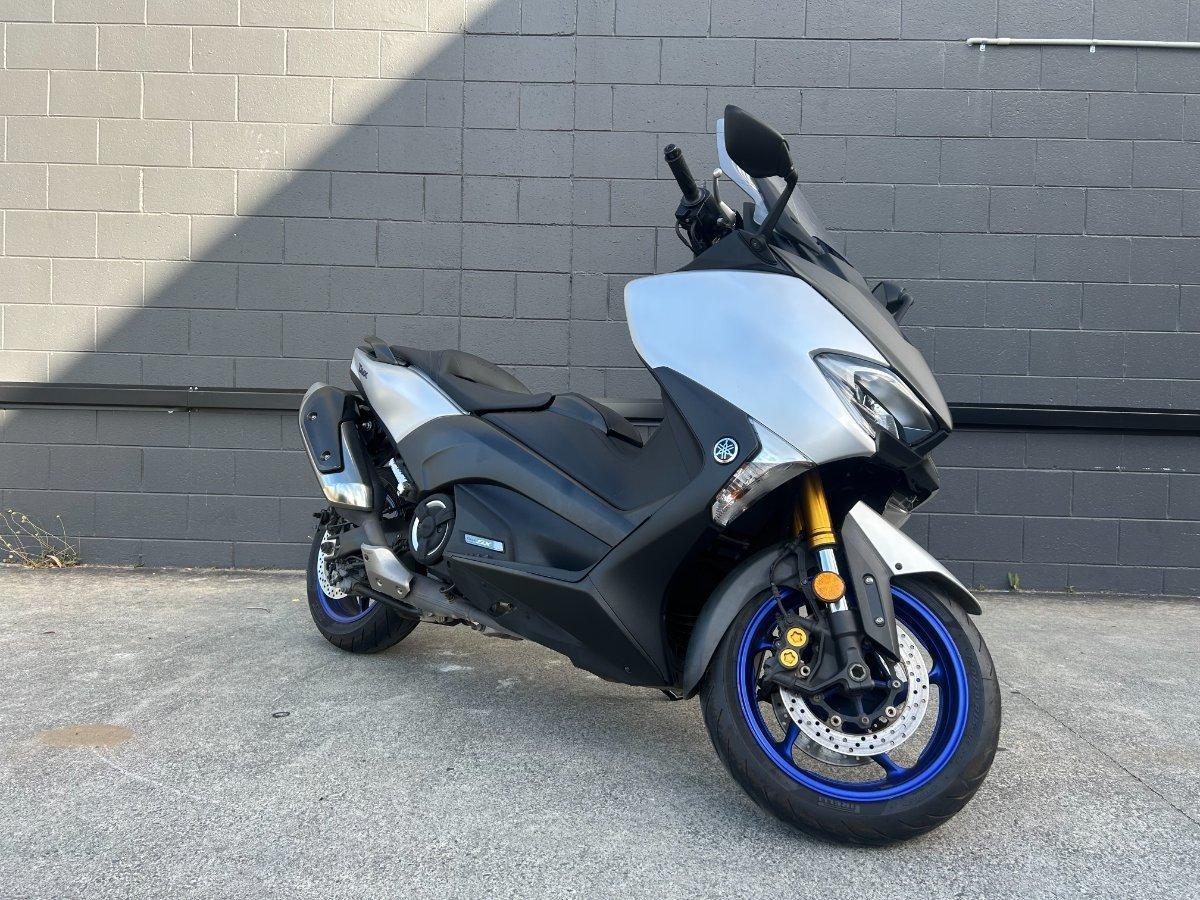 2019 YAMAHA TMAX 530 SX WITH ABS (XP530A) SCOOTER