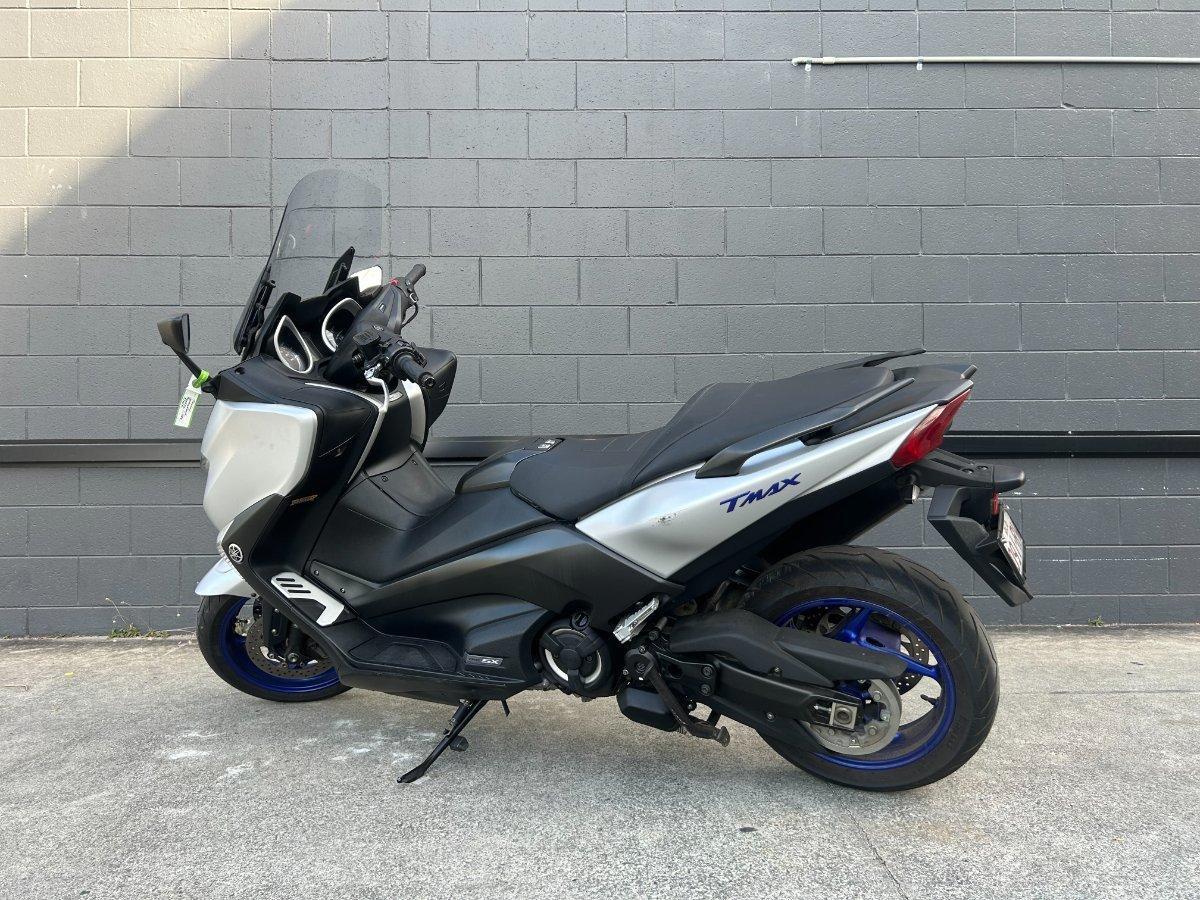 2019 YAMAHA TMAX 530 SX WITH ABS (XP530A) SCOOTER