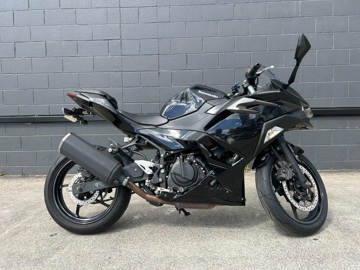 2024 KAWASAKI NINJA 400 SPORTS