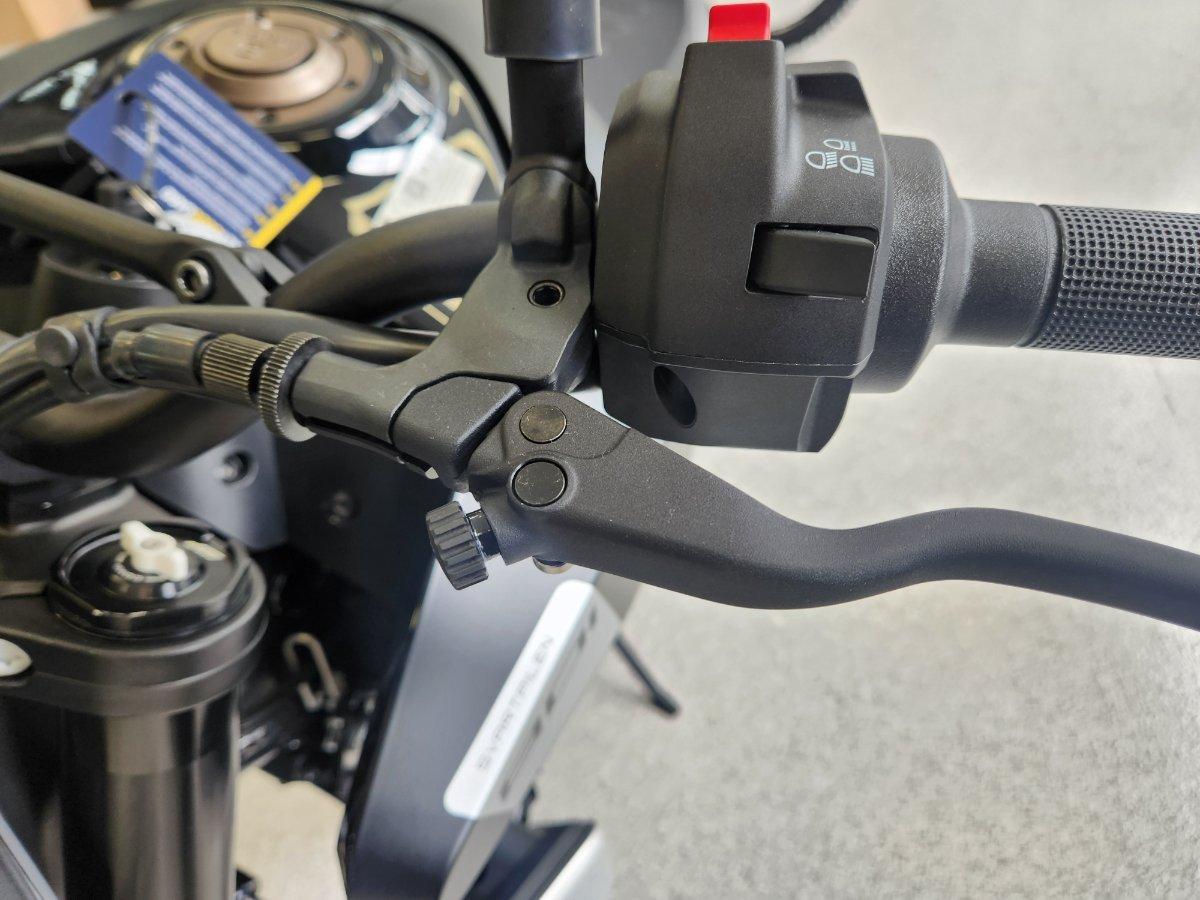 2025 HUSQVARNA SVARTPILEN 801 ROAD