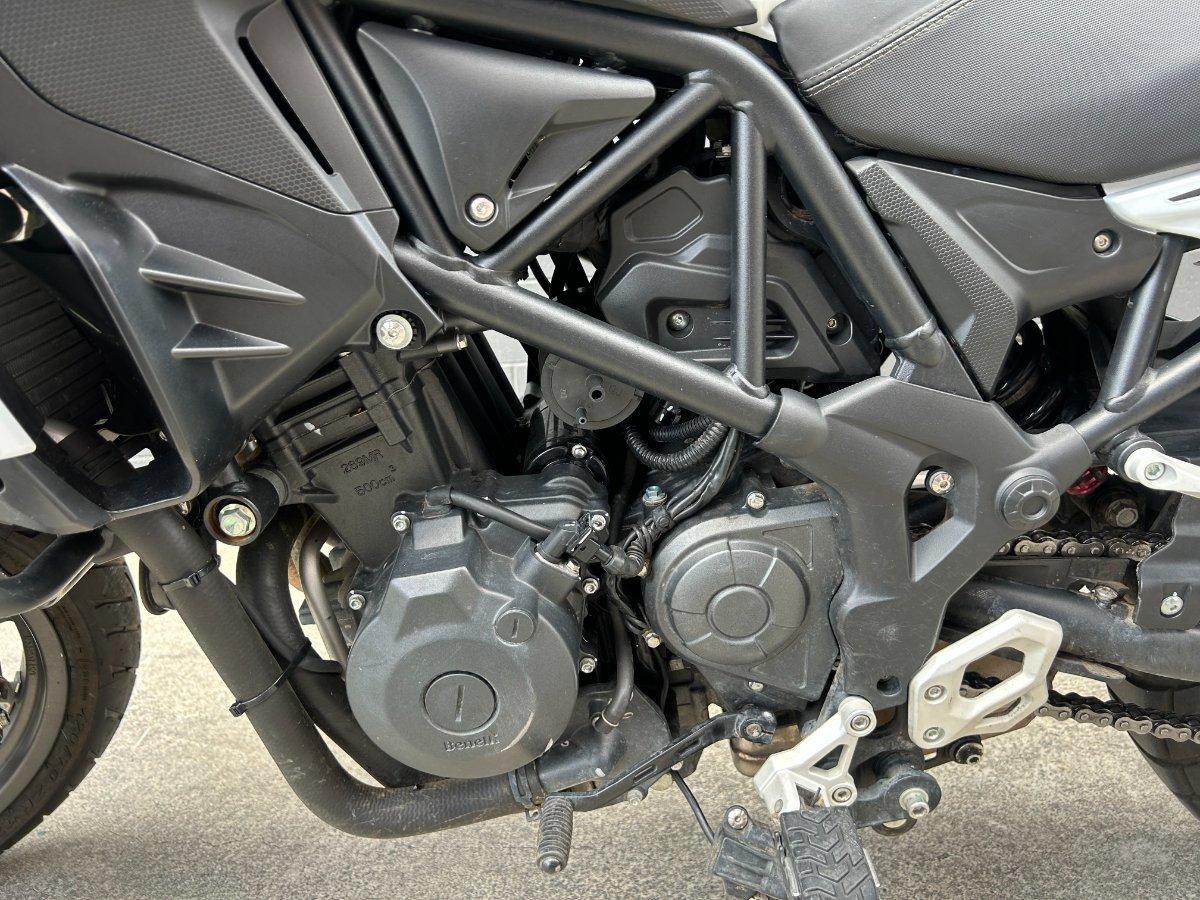 2021 BENELLI TRK 502 (ABS) ROAD