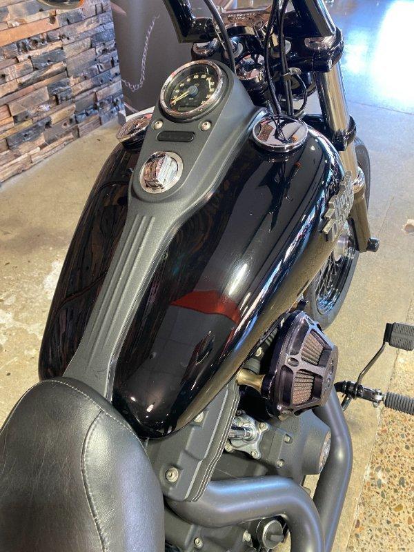 2013 HARLEY-DAVIDSON FXDB STREET BOB CRUISER