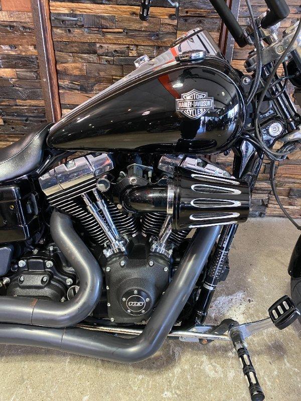 2017 HARLEY-DAVIDSON FXDWG WIDE GLIDE CRUISER