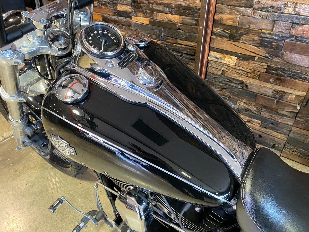 2017 HARLEY-DAVIDSON FXDWG WIDE GLIDE CRUISER
