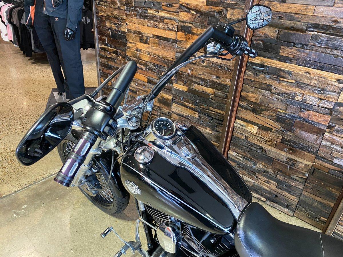 2017 HARLEY-DAVIDSON FXDWG WIDE GLIDE CRUISER