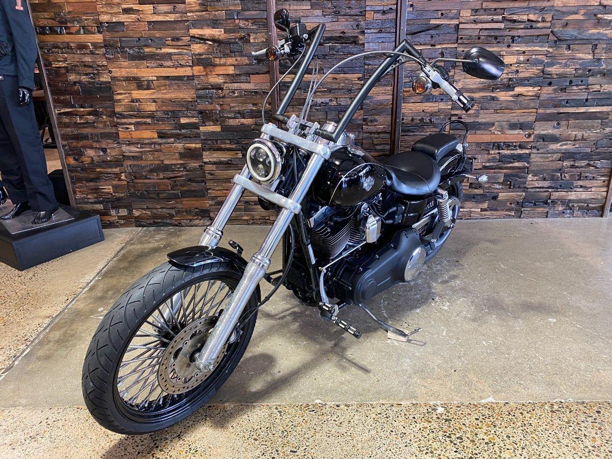 2017 HARLEY-DAVIDSON FXDWG WIDE GLIDE CRUISER