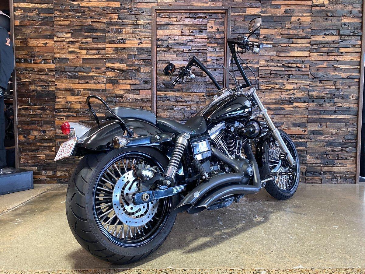 2017 HARLEY-DAVIDSON FXDWG WIDE GLIDE CRUISER