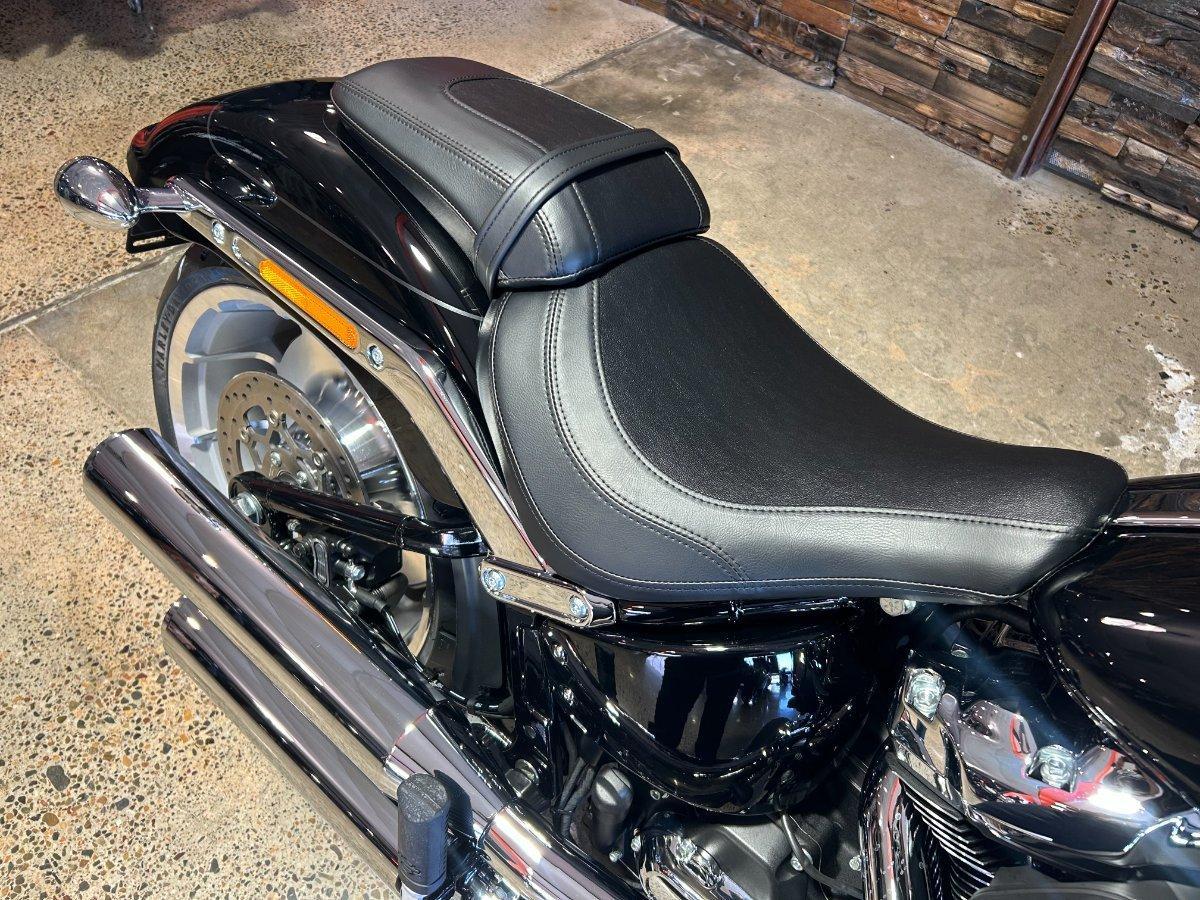 2025 HARLEY-DAVIDSON FLFB FAT BOY (117) CRUISER