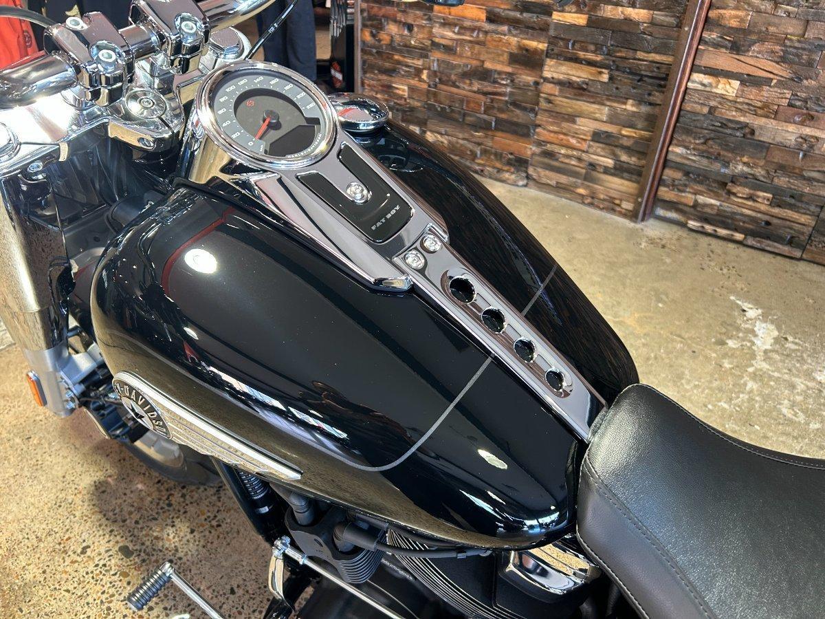 2025 HARLEY-DAVIDSON FLFB FAT BOY (117) CRUISER