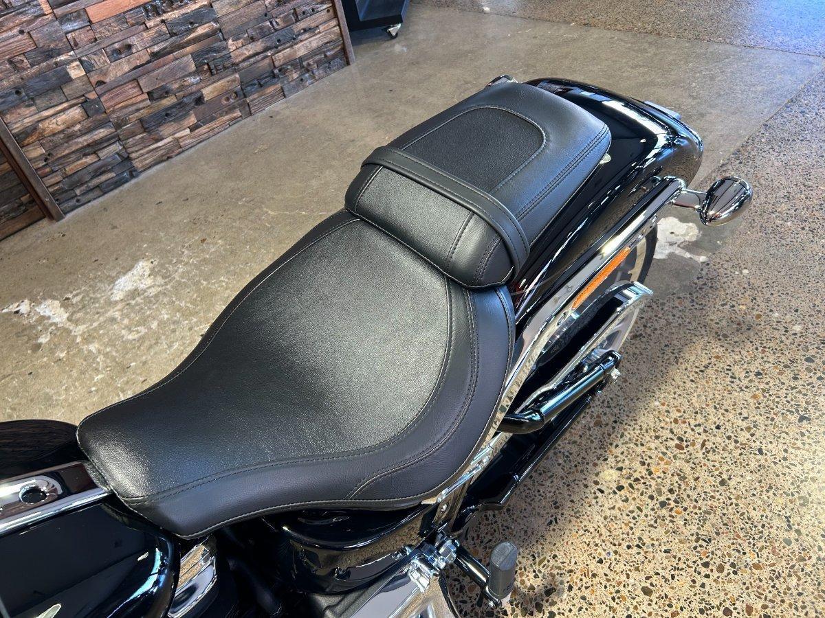 2025 HARLEY-DAVIDSON FLFB FAT BOY (117) CRUISER