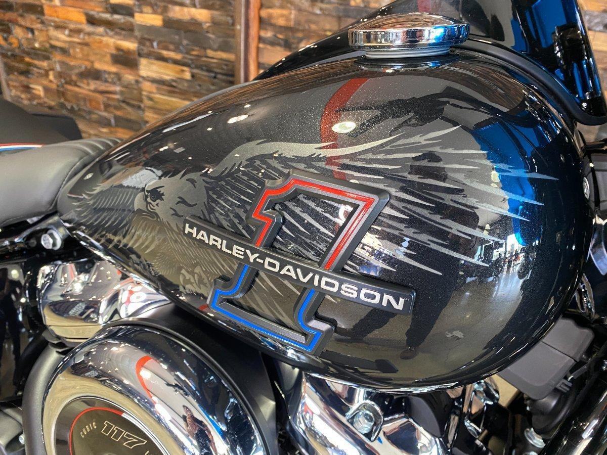 2026 HARLEY-DAVIDSON FLHC HERITAGE CLASSIC (117) CRUISER