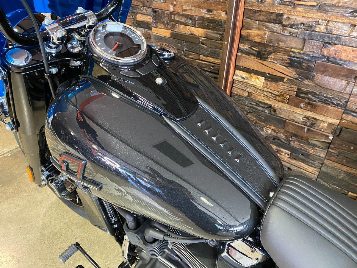2026 HARLEY-DAVIDSON FLHC HERITAGE CLASSIC (117) CRUISER