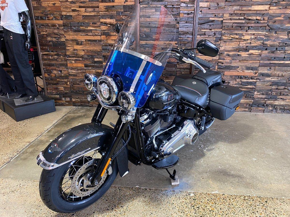 2026 HARLEY-DAVIDSON FLHC HERITAGE CLASSIC (117) CRUISER