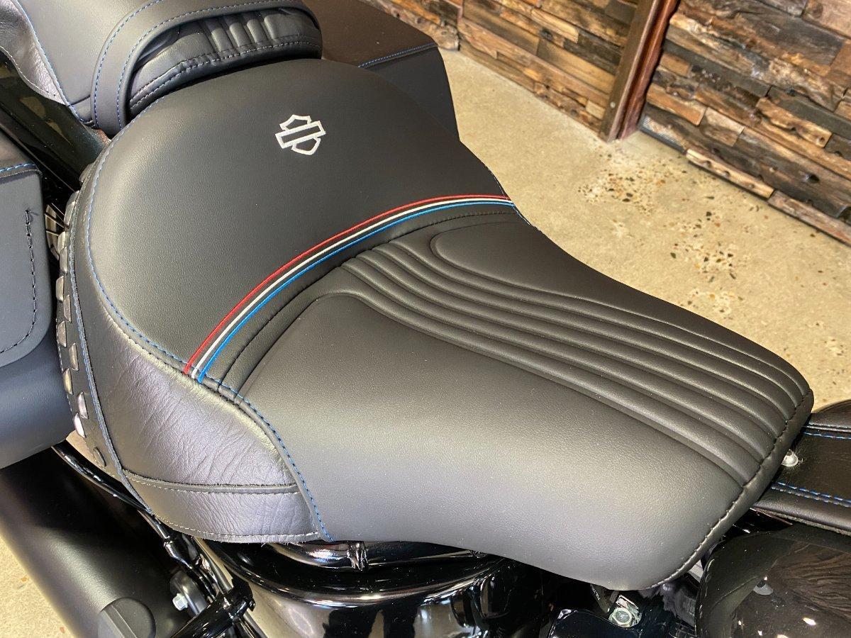 2026 HARLEY-DAVIDSON FLHC HERITAGE CLASSIC (117) CRUISER