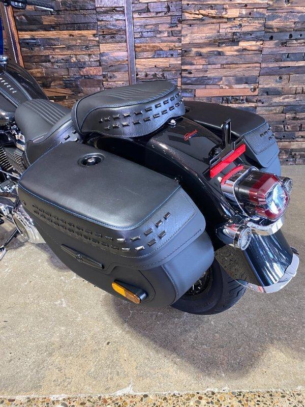 2026 HARLEY-DAVIDSON FLHC HERITAGE CLASSIC (117) CRUISER