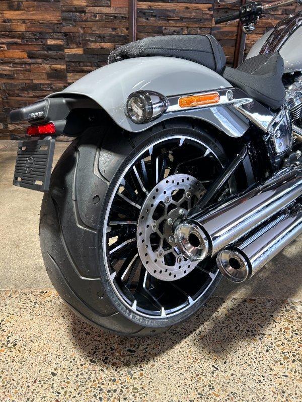 2026 HARLEY-DAVIDSON FXBR BREAKOUT (117) CRUISER