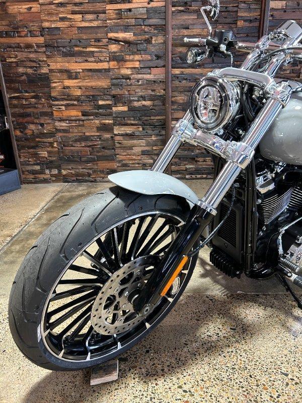2026 HARLEY-DAVIDSON FXBR BREAKOUT (117) CRUISER