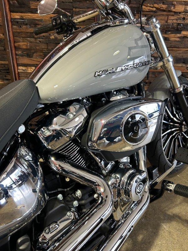 2026 HARLEY-DAVIDSON FXBR BREAKOUT (117) CRUISER