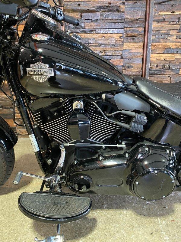2017 HARLEY-DAVIDSON FLSS SOFTAIL SLIM S CRUISER
