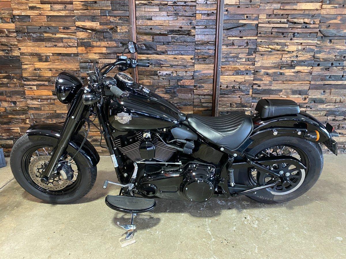 2017 HARLEY-DAVIDSON FLSS SOFTAIL SLIM S CRUISER