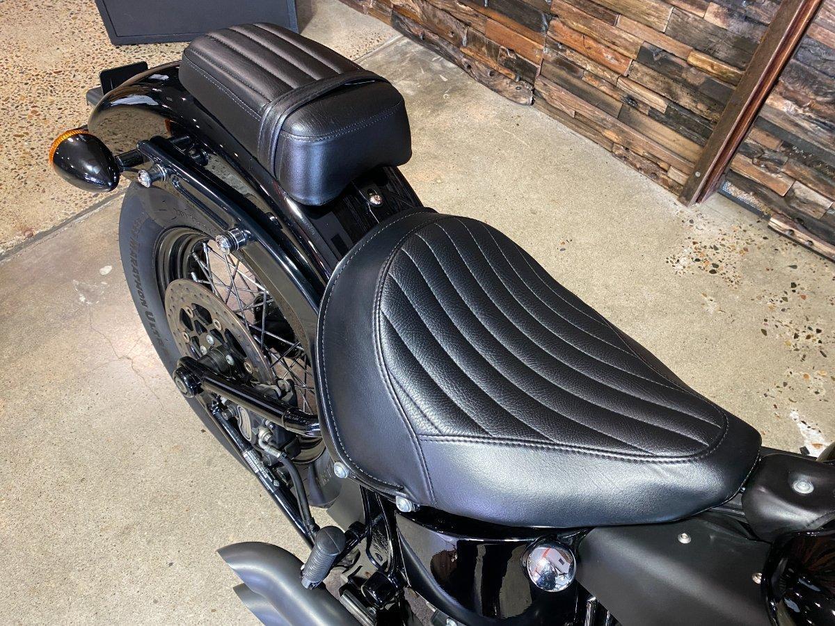 2017 HARLEY-DAVIDSON FLSS SOFTAIL SLIM S CRUISER