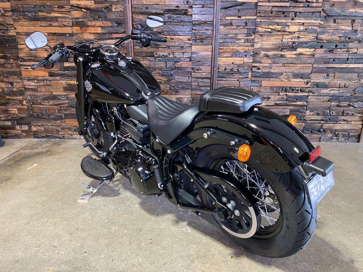 2017 HARLEY-DAVIDSON FLSS SOFTAIL SLIM S CRUISER