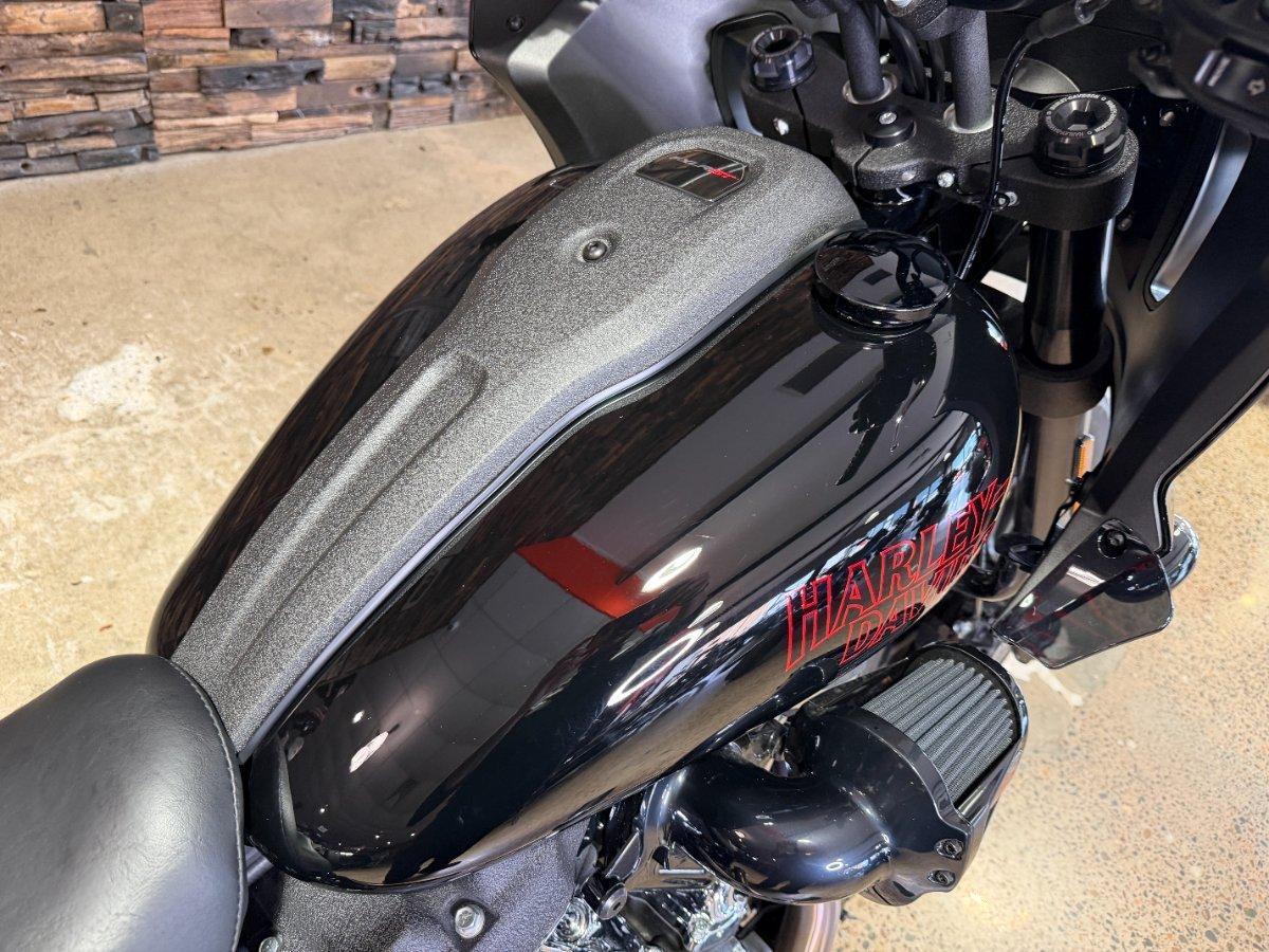 2026 HARLEY-DAVIDSON FXLRST LOW RIDER ST (117) SOFTAIL CRUISER