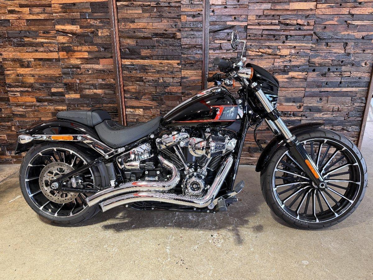 2023 HARLEY-DAVIDSON FXBR BREAKOUT (117) CRUISER