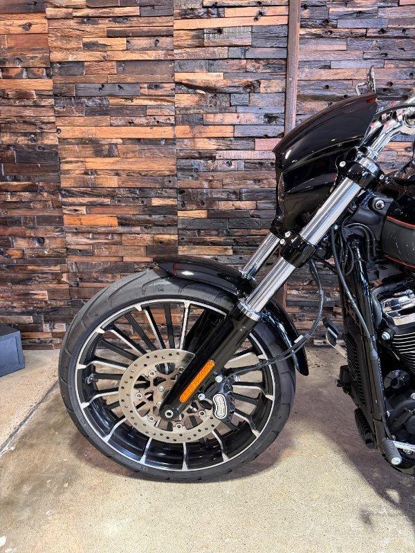 2023 HARLEY-DAVIDSON FXBR BREAKOUT (117) CRUISER