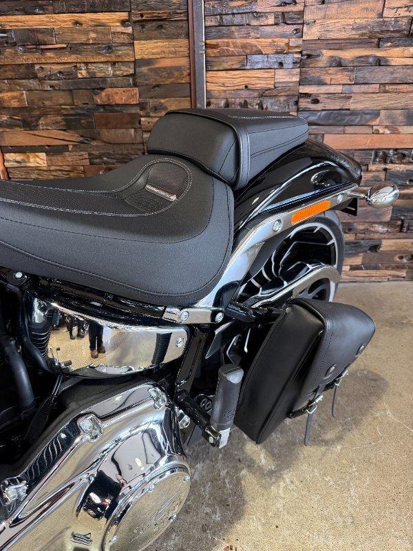 2023 HARLEY-DAVIDSON FXBR BREAKOUT (117) CRUISER