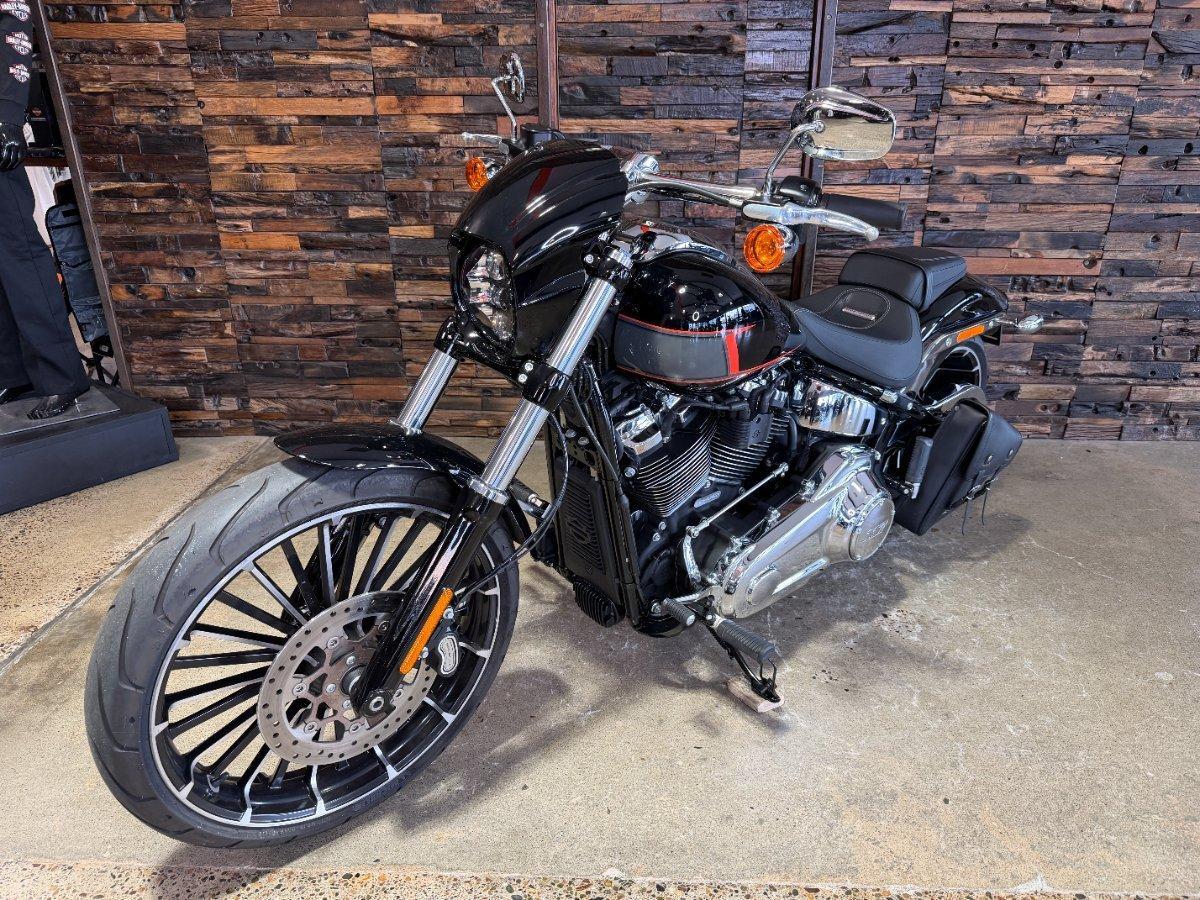 2023 HARLEY-DAVIDSON FXBR BREAKOUT (117) CRUISER