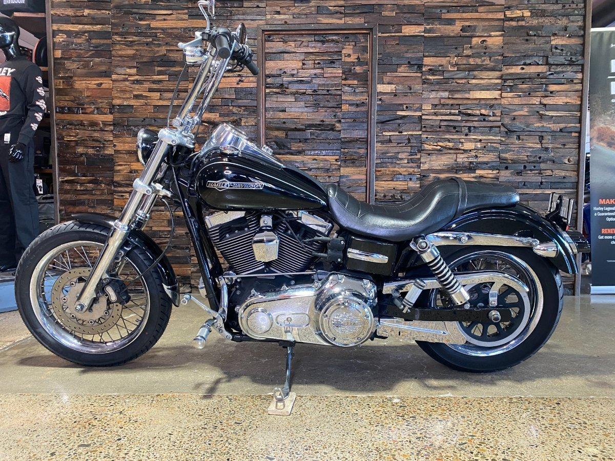 2014 HARLEY-DAVIDSON FXDC DYNA SUPER GLIDE CUSTOM CRUISER
