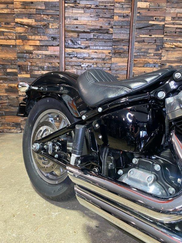 2022 HARLEY-DAVIDSON FXST SOFTAIL STANDARD (107) CRUISER