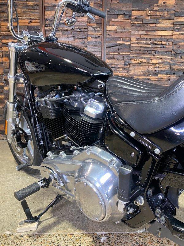 2022 HARLEY-DAVIDSON FXST SOFTAIL STANDARD (107) CRUISER