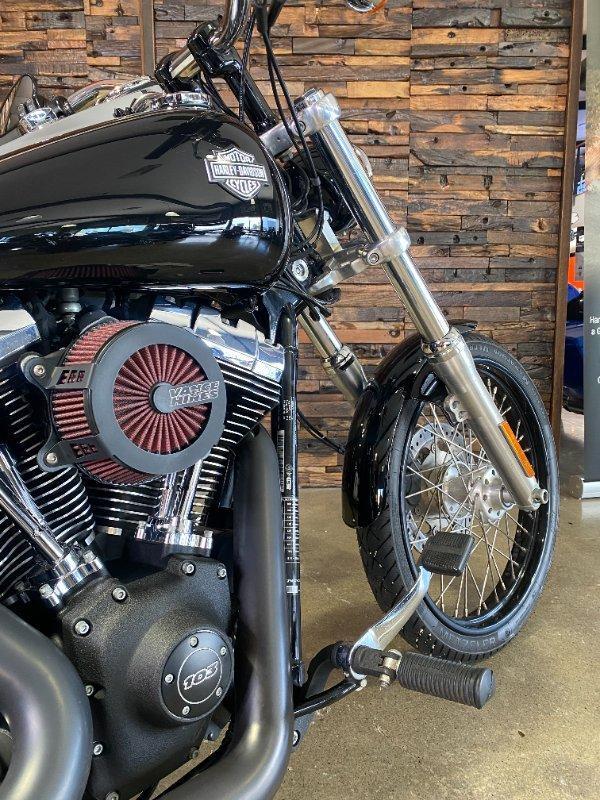 2017 HARLEY-DAVIDSON FXDWG WIDE GLIDE CRUISER