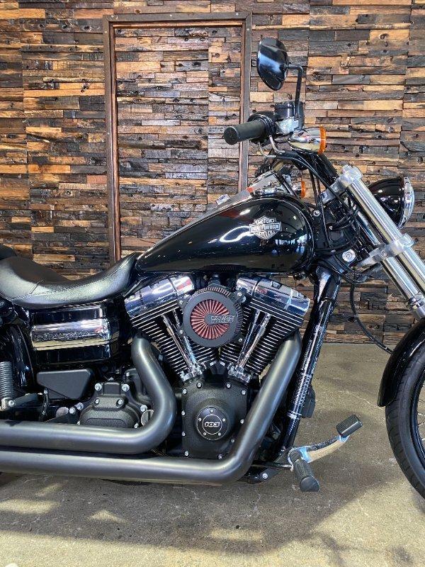 2017 HARLEY-DAVIDSON FXDWG WIDE GLIDE CRUISER