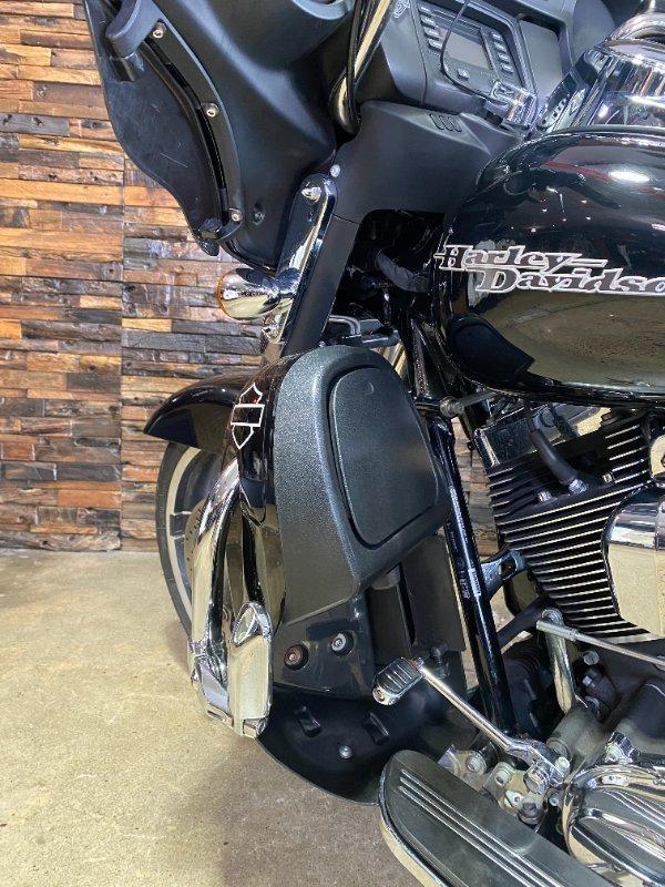 2014 HARLEY-DAVIDSON FLHX STREET GLIDE CRUISER