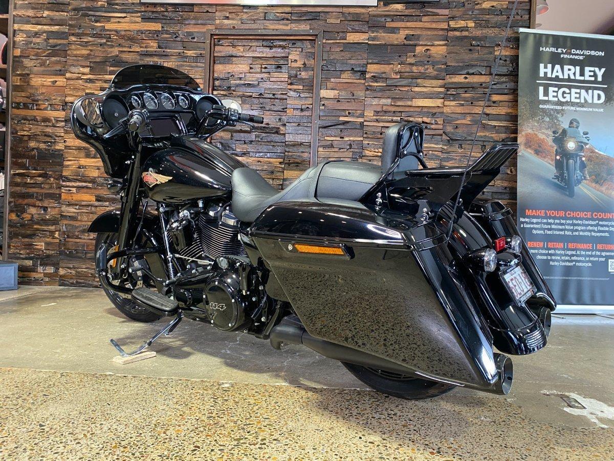 2023 HARLEY-DAVIDSON FLHXS STREET GLIDE SPECIAL CRUISER